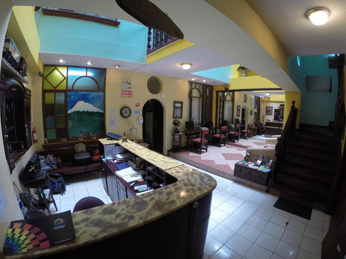 Hotel Estacion Riobamba Buitenkant foto