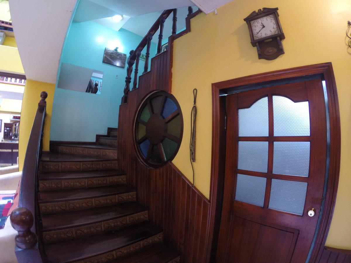 Hotel Estacion Riobamba Buitenkant foto